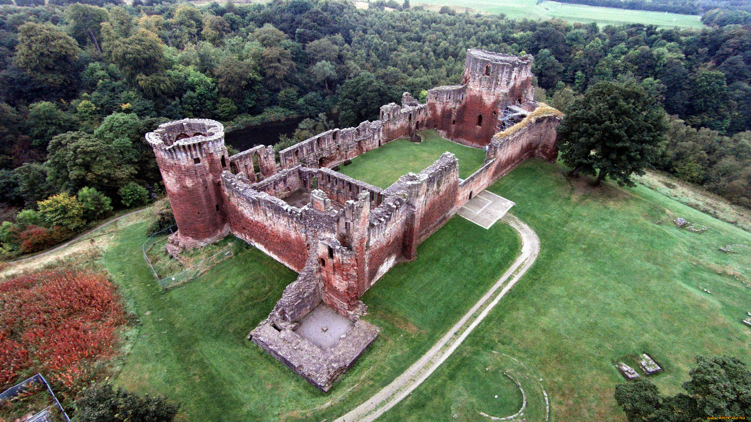 bothwell castle, scotland, ,  , bothwell, castle